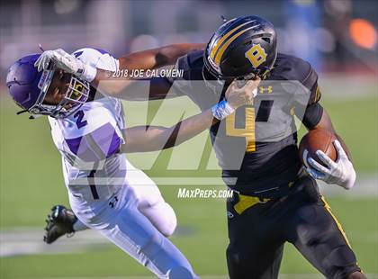 Thumbnail 1 in Warren vs Brennan photogallery.