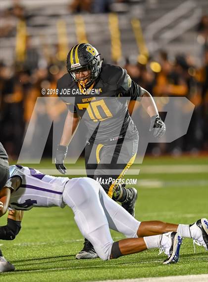 Thumbnail 1 in Warren vs Brennan photogallery.
