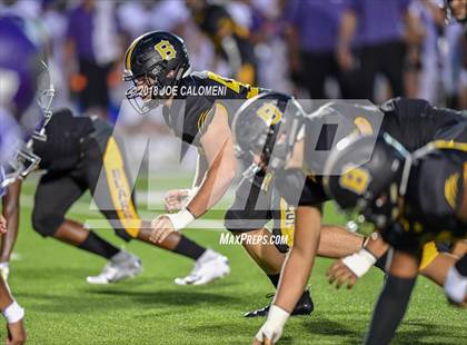 Thumbnail 1 in Warren vs Brennan photogallery.