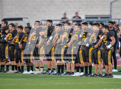 Thumbnail 1 in Warren vs Brennan photogallery.