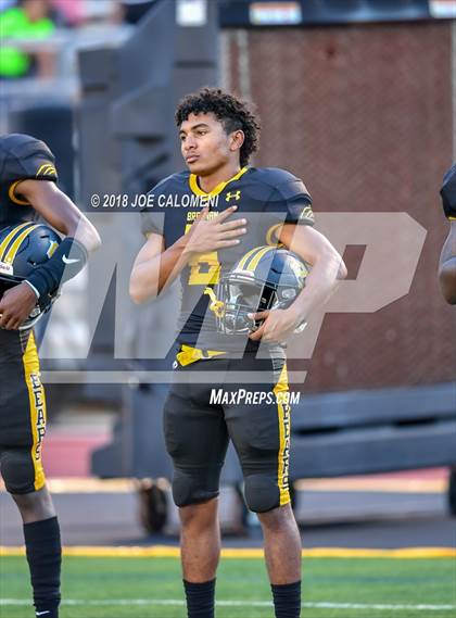 Thumbnail 1 in Warren vs Brennan photogallery.
