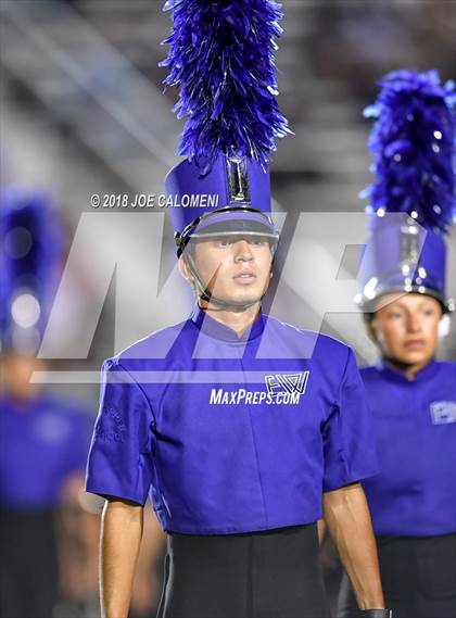 Thumbnail 3 in Warren vs Brennan photogallery.