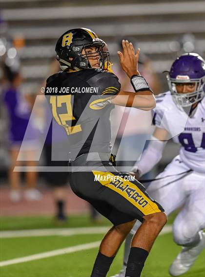 Thumbnail 1 in Warren vs Brennan photogallery.