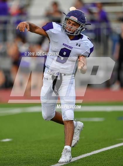 Thumbnail 1 in Warren vs Brennan photogallery.
