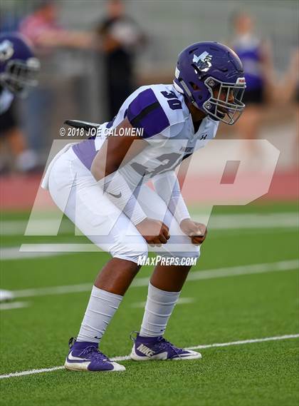 Thumbnail 1 in Warren vs Brennan photogallery.
