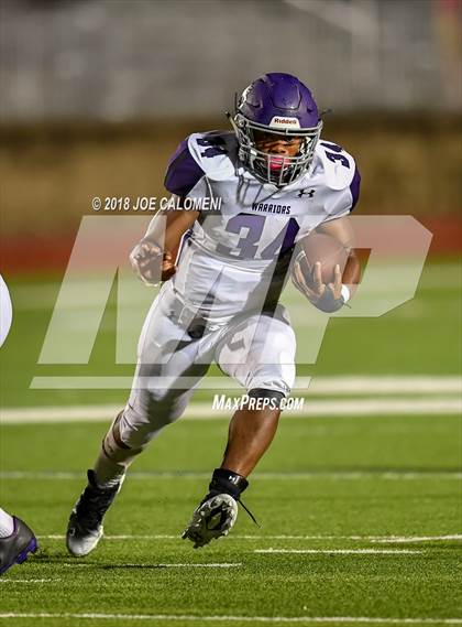 Thumbnail 2 in Warren vs Brennan photogallery.