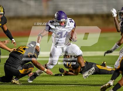 Thumbnail 3 in Warren vs Brennan photogallery.