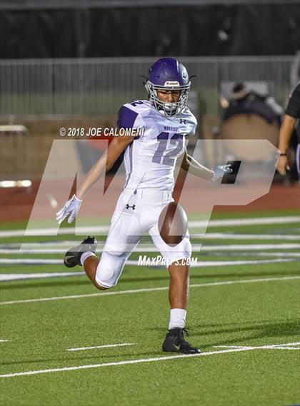 Thumbnail 3 in Warren vs Brennan photogallery.