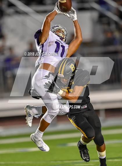 Thumbnail 2 in Warren vs Brennan photogallery.
