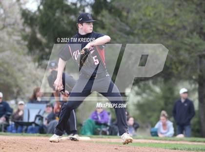 Thumbnail 3 in Manheim Central @ Warwick photogallery.