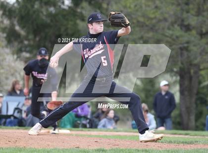 Thumbnail 2 in Manheim Central @ Warwick photogallery.