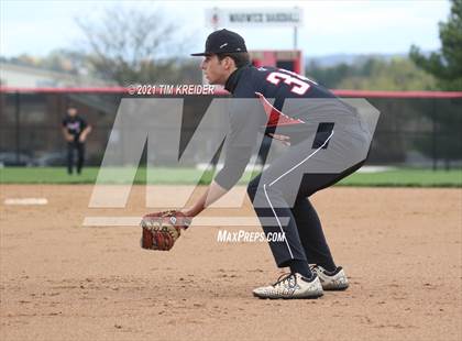 Thumbnail 2 in Manheim Central @ Warwick photogallery.