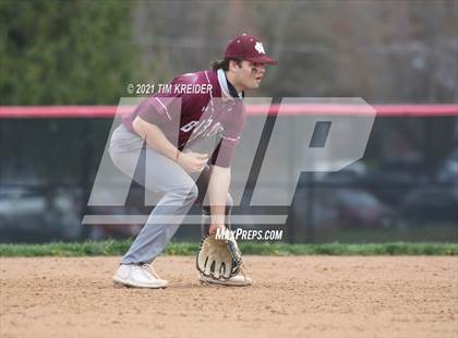 Thumbnail 2 in Manheim Central @ Warwick photogallery.