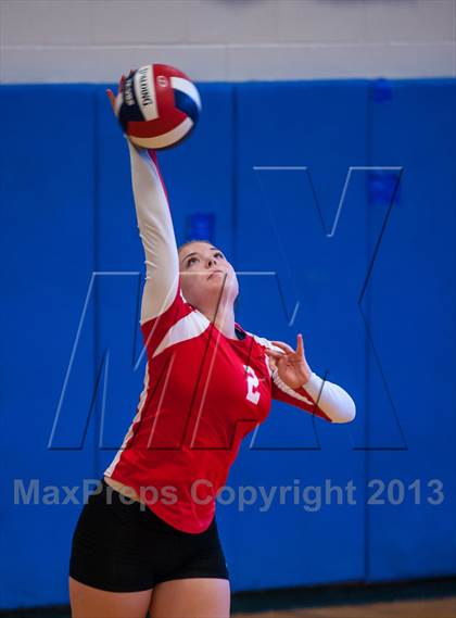 Thumbnail 1 in Tolland @ Ledyard photogallery.
