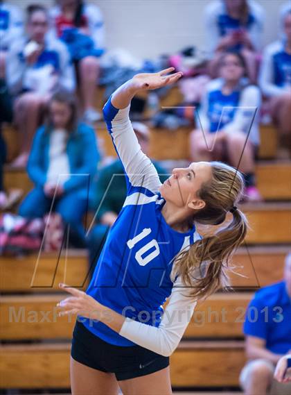 Thumbnail 3 in Tolland @ Ledyard photogallery.