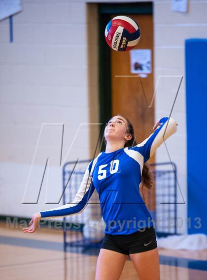 Thumbnail 1 in Tolland @ Ledyard photogallery.