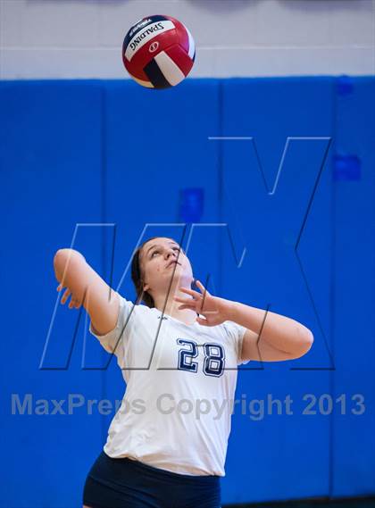 Thumbnail 2 in Tolland @ Ledyard photogallery.
