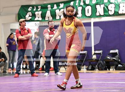 Thumbnail 2 in CIFSDS Div II Championship photogallery.