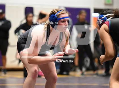 Thumbnail 3 in CIFSDS Div II Championship photogallery.
