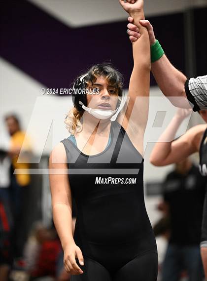 Thumbnail 3 in CIFSDS Div II Championship photogallery.