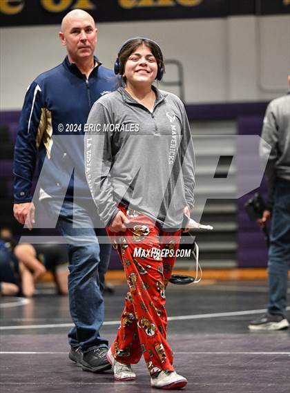 Thumbnail 3 in CIFSDS Div II Championship photogallery.