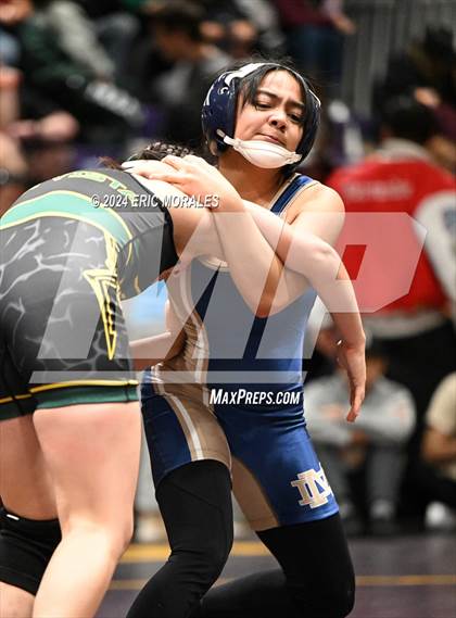 Thumbnail 3 in CIFSDS Div II Championship photogallery.