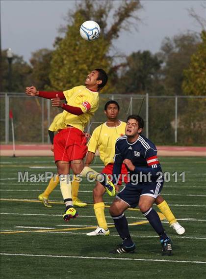 Thumbnail 3 in Vacaville Christian vs. Encina Prep (CIF SJS D6 Final) photogallery.