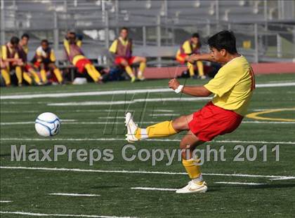 Thumbnail 3 in Vacaville Christian vs. Encina Prep (CIF SJS D6 Final) photogallery.