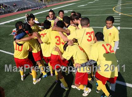 Thumbnail 2 in Vacaville Christian vs. Encina Prep (CIF SJS D6 Final) photogallery.