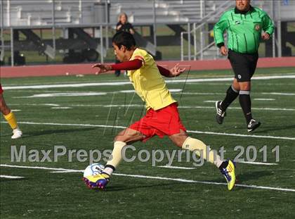 Thumbnail 3 in Vacaville Christian vs. Encina Prep (CIF SJS D6 Final) photogallery.