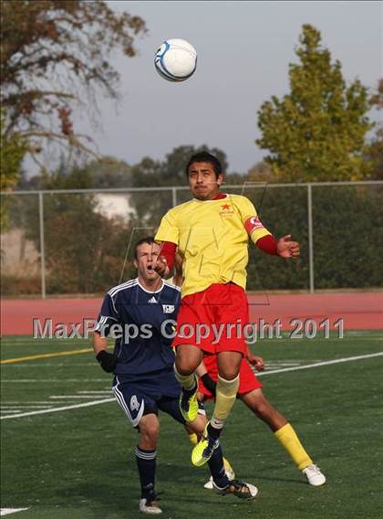 Thumbnail 1 in Vacaville Christian vs. Encina Prep (CIF SJS D6 Final) photogallery.