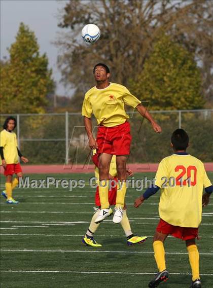 Thumbnail 1 in Vacaville Christian vs. Encina Prep (CIF SJS D6 Final) photogallery.