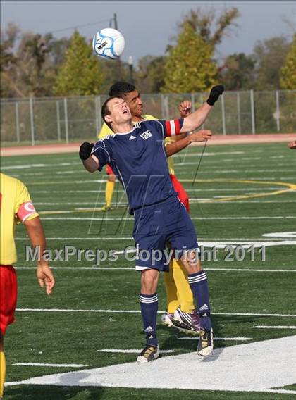 Thumbnail 3 in Vacaville Christian vs. Encina Prep (CIF SJS D6 Final) photogallery.