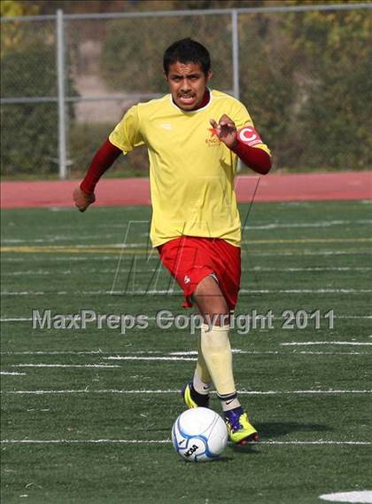 Thumbnail 3 in Vacaville Christian vs. Encina Prep (CIF SJS D6 Final) photogallery.