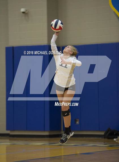 Thumbnail 3 in Klein Collins @ Klein photogallery.