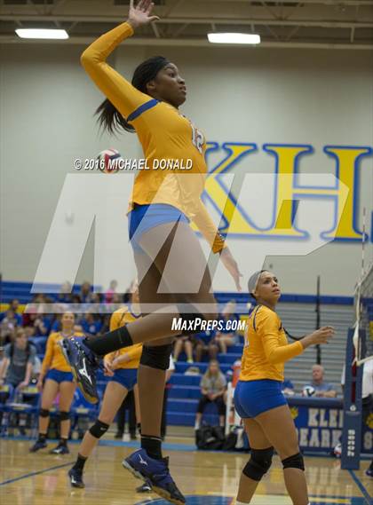 Thumbnail 1 in Klein Collins @ Klein photogallery.