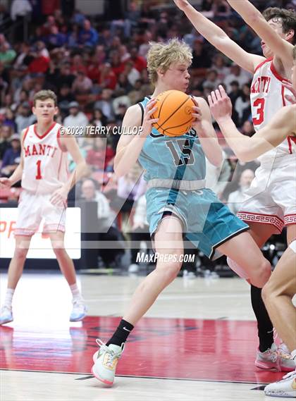 Thumbnail 3 in Canyon View vs. Manti (UHSAA 3A Quarterfinal) photogallery.