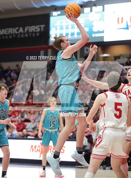 Thumbnail 3 in Canyon View vs. Manti (UHSAA 3A Quarterfinal) photogallery.