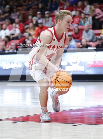 Thumbnail 1 in Canyon View vs. Manti (UHSAA 3A Quarterfinal) photogallery.