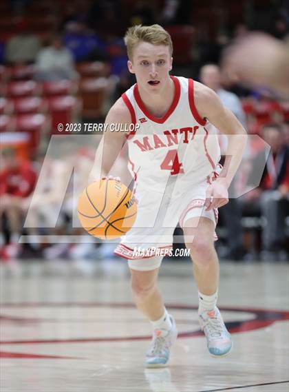 Thumbnail 1 in Canyon View vs. Manti (UHSAA 3A Quarterfinal) photogallery.