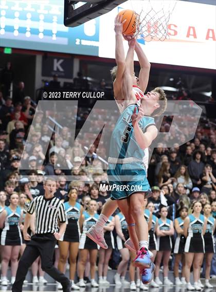 Thumbnail 1 in Canyon View vs. Manti (UHSAA 3A Quarterfinal) photogallery.