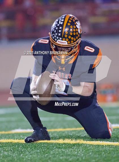 Thumbnail 2 in East Union vs. Roseville (CIF SJS D4 Final) photogallery.