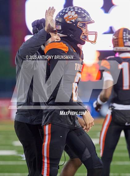 Thumbnail 1 in East Union vs. Roseville (CIF SJS D4 Final) photogallery.