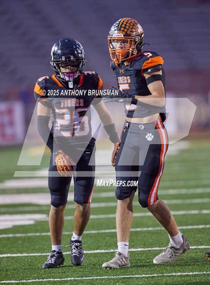 Thumbnail 1 in East Union vs. Roseville (CIF SJS D4 Final) photogallery.