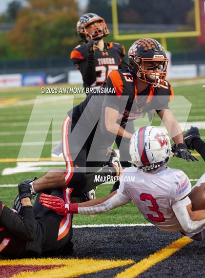 Thumbnail 3 in East Union vs. Roseville (CIF SJS D4 Final) photogallery.