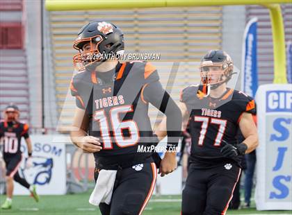 Thumbnail 2 in East Union vs. Roseville (CIF SJS D4 Final) photogallery.