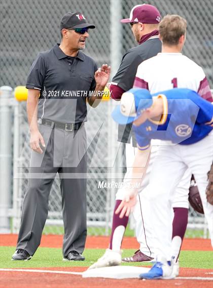 Thumbnail 3 in Corsicana vs Ennis (UIL 5A Quarterfinal Region 2&4) photogallery.