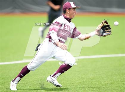 Thumbnail 2 in Corsicana vs Ennis (UIL 5A Quarterfinal Region 2&4) photogallery.