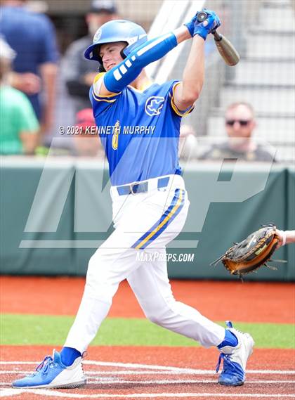 Thumbnail 3 in Corsicana vs Ennis (UIL 5A Quarterfinal Region 2&4) photogallery.