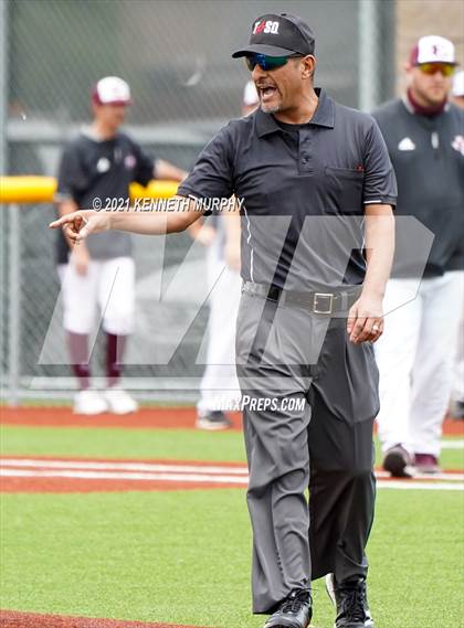 Thumbnail 2 in Corsicana vs Ennis (UIL 5A Quarterfinal Region 2&4) photogallery.